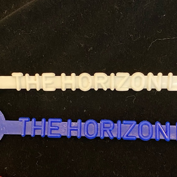 Vintage Lot of 4, Savoy Hilton & The Horizon Lounge Swizzle Sticks - Picture 4 of 10